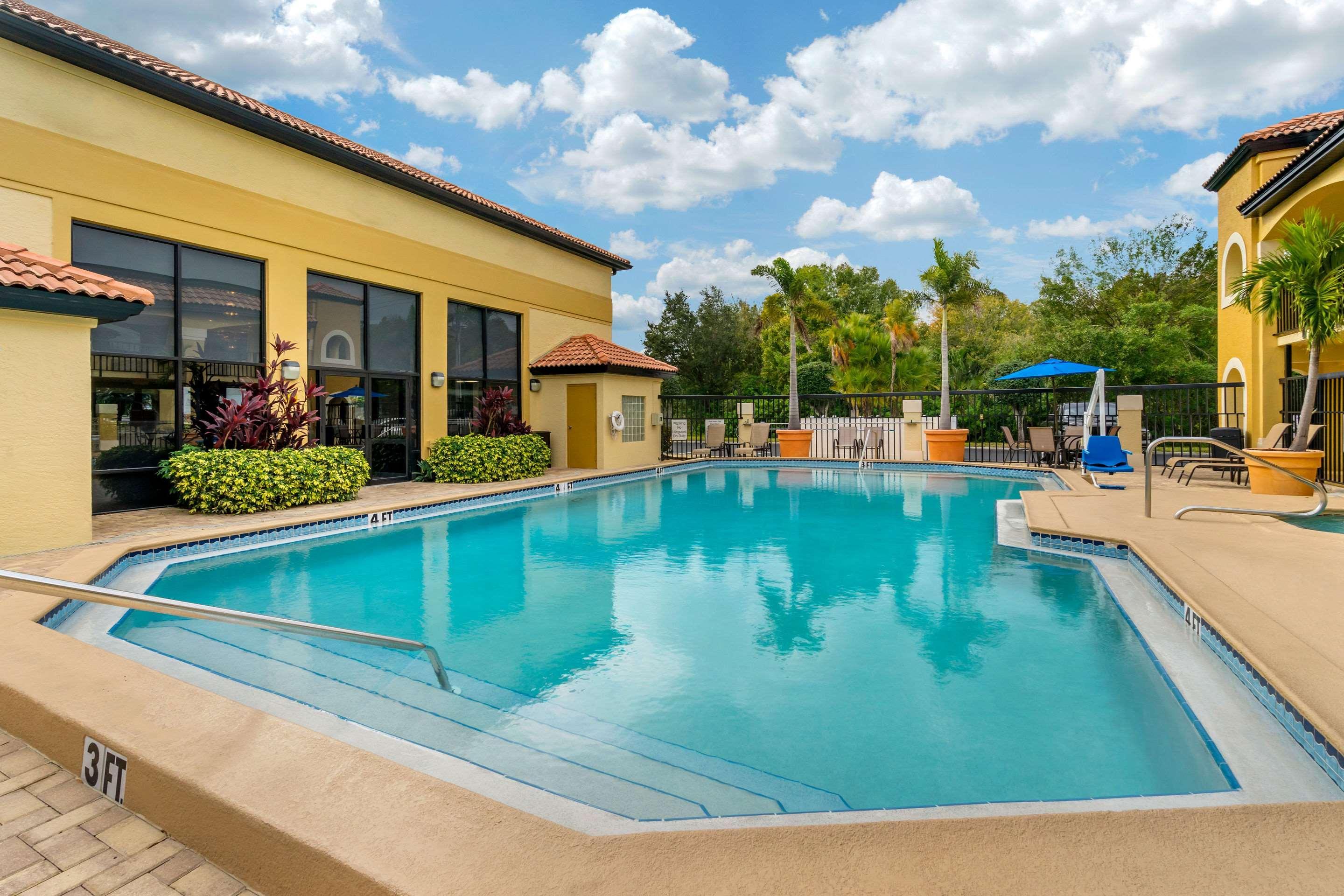 Comfort Inn Sun City Center - Ruskin - Tampa South Εξωτερικό φωτογραφία