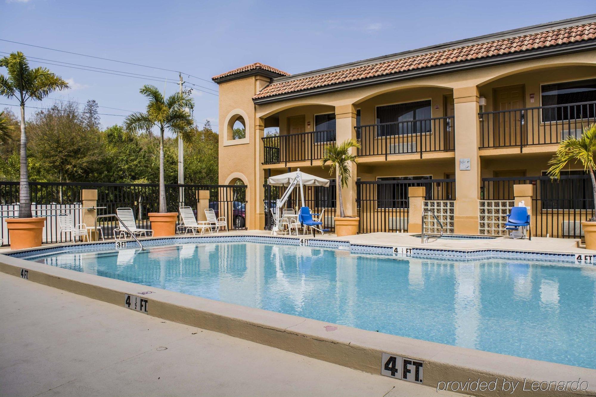 Comfort Inn Sun City Center - Ruskin - Tampa South Εξωτερικό φωτογραφία